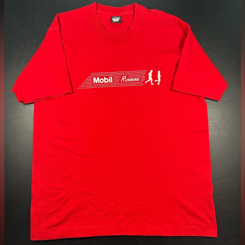 RARE Vintage Mobil Running Graphic Tee Red XL Shirt Pegasus Logo Single Stitch